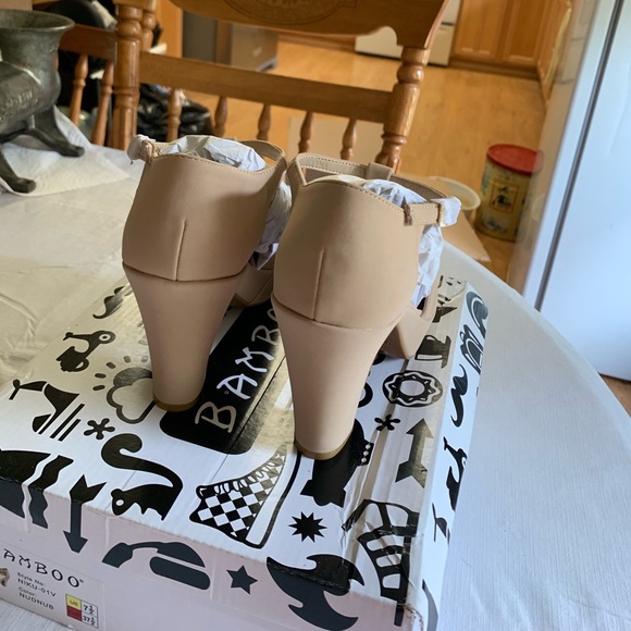 Never worn Mary Jane’s - Picture 3 of 3